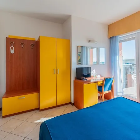 Hotel Sheila Lido di Jesolo Exterior photo